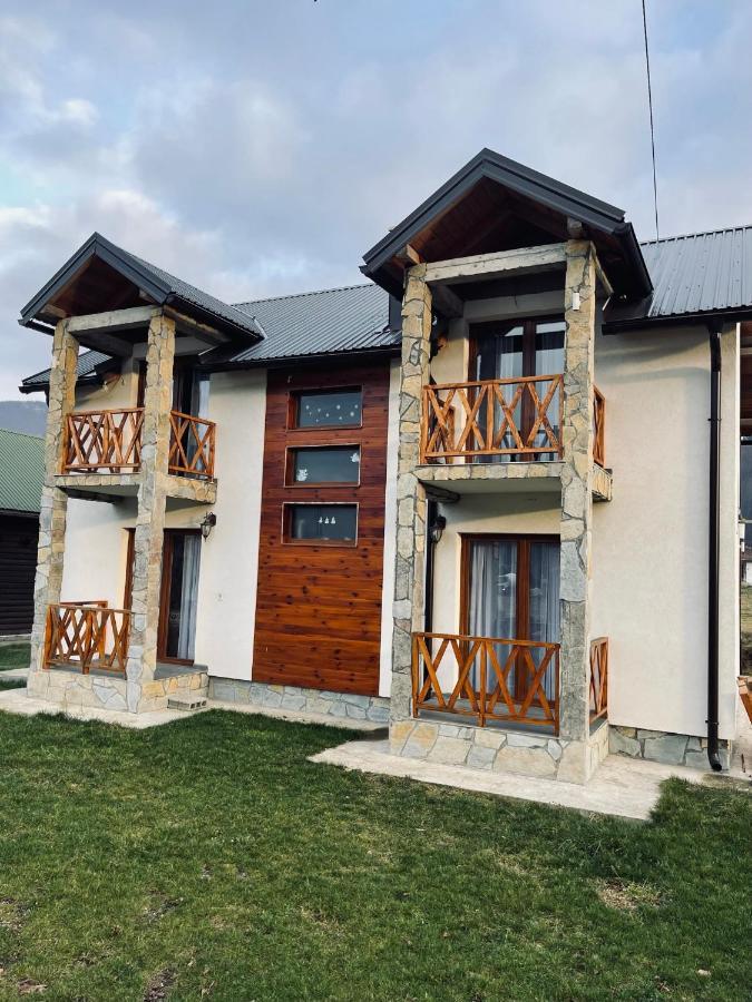 Chalet Montenegrina With Jacuzzi コラシン エクステリア 写真